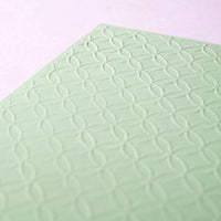 
              Vaessen Creative • Embossing Folder Intersecting Circles
            