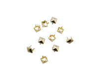 
              Studs square 6mm 10pcs gold
            