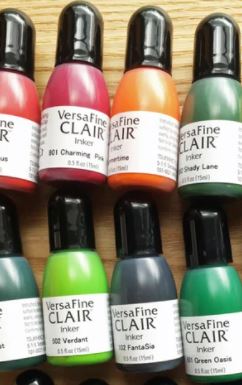 Versafine Clair is Oil Based Pigment Ink brings out the finest details.